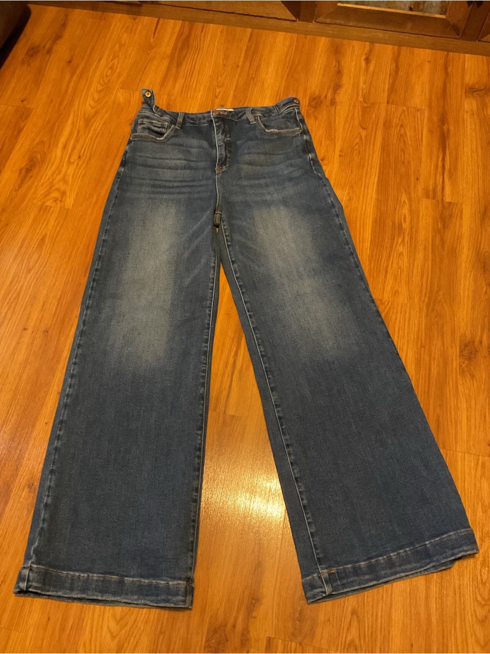 Wide Leg Risen Jeans Dark Wash Women’s Size 15/32